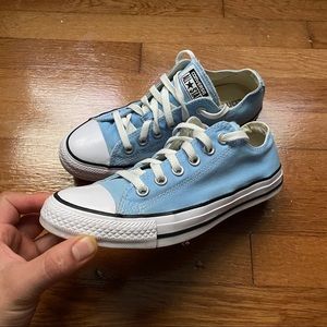 hyper royal converse low tops